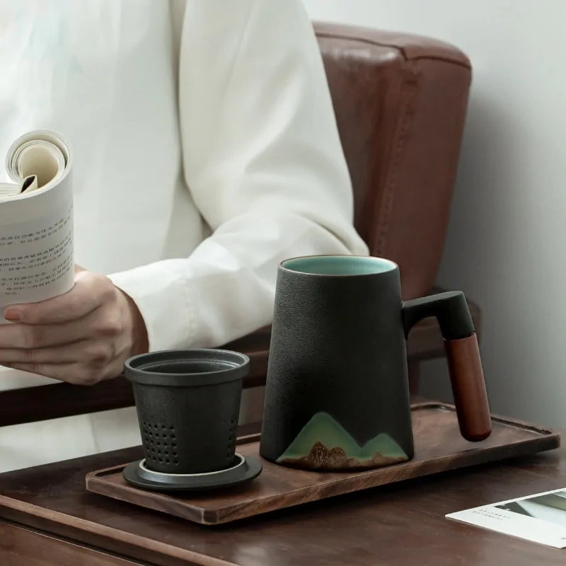 Mountain Design Ceramic Tea Mugs with Filter